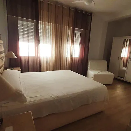 Playa * Εστεπόνα